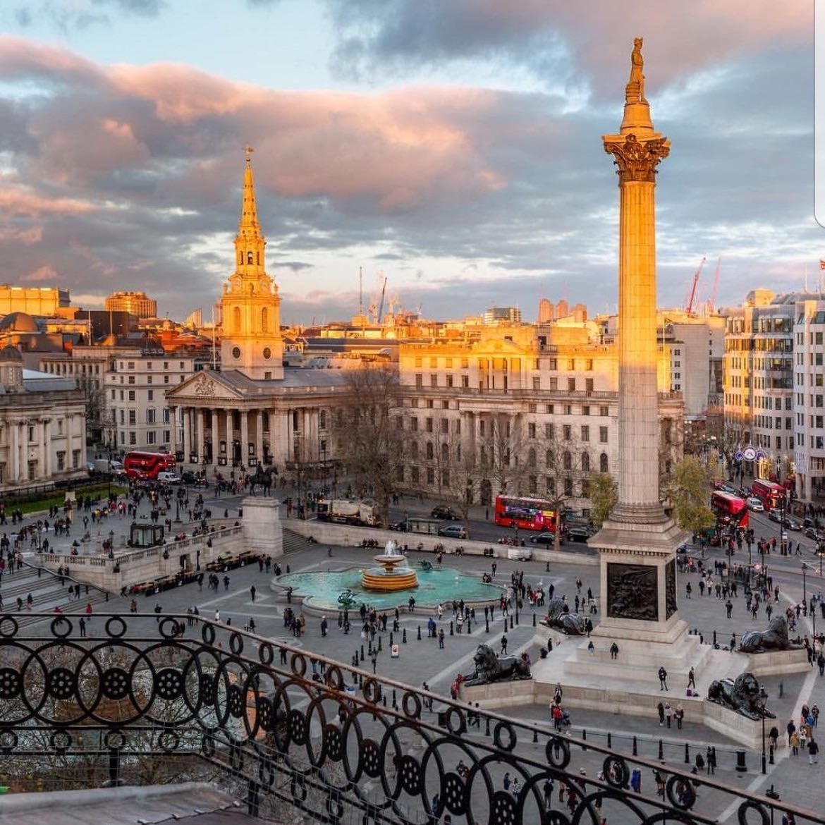 trafalgar square! - ubicación del video musical de one thing 🎥