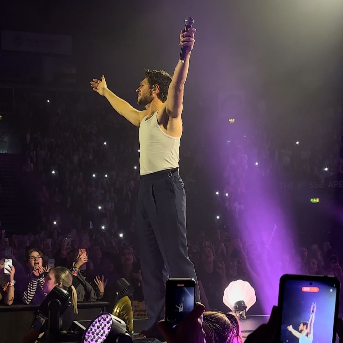 niall horan - << my photo 馃馃徏