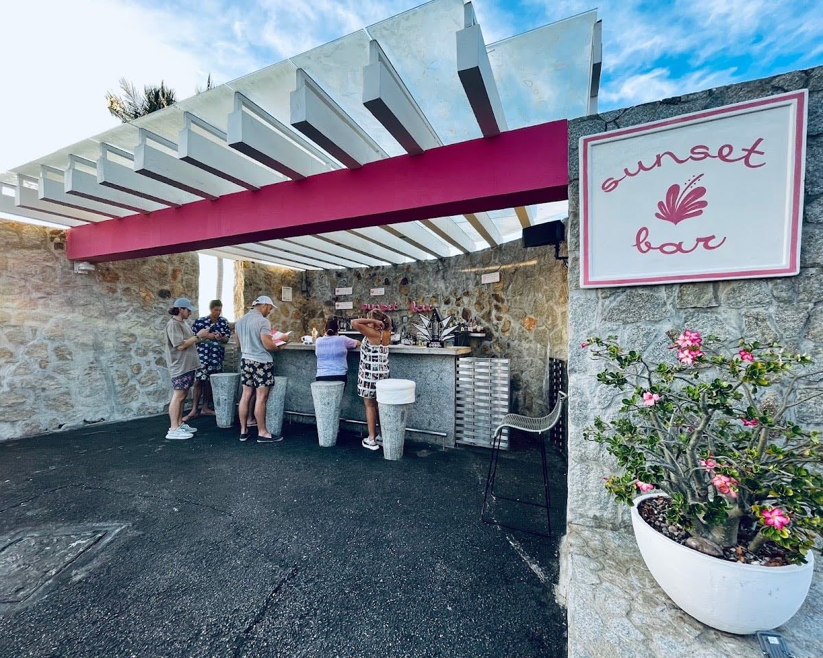 Sunset Bar, Las Brisas
