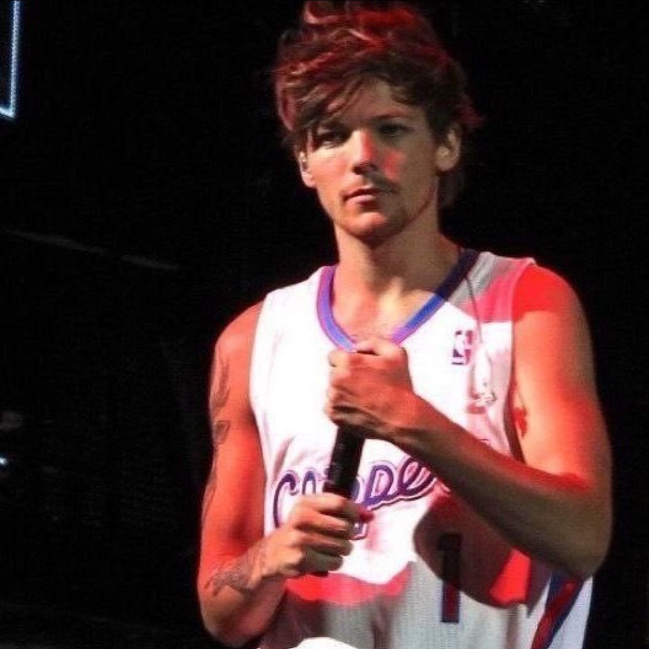 frat boy louis - he’s such a cutie there