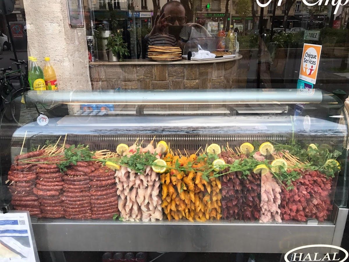 Le Ta茂s - Algerian couscous restaurant