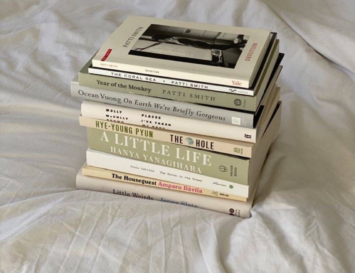 books I keep thinking about - Books hypelist by Elisa Di Gregorio