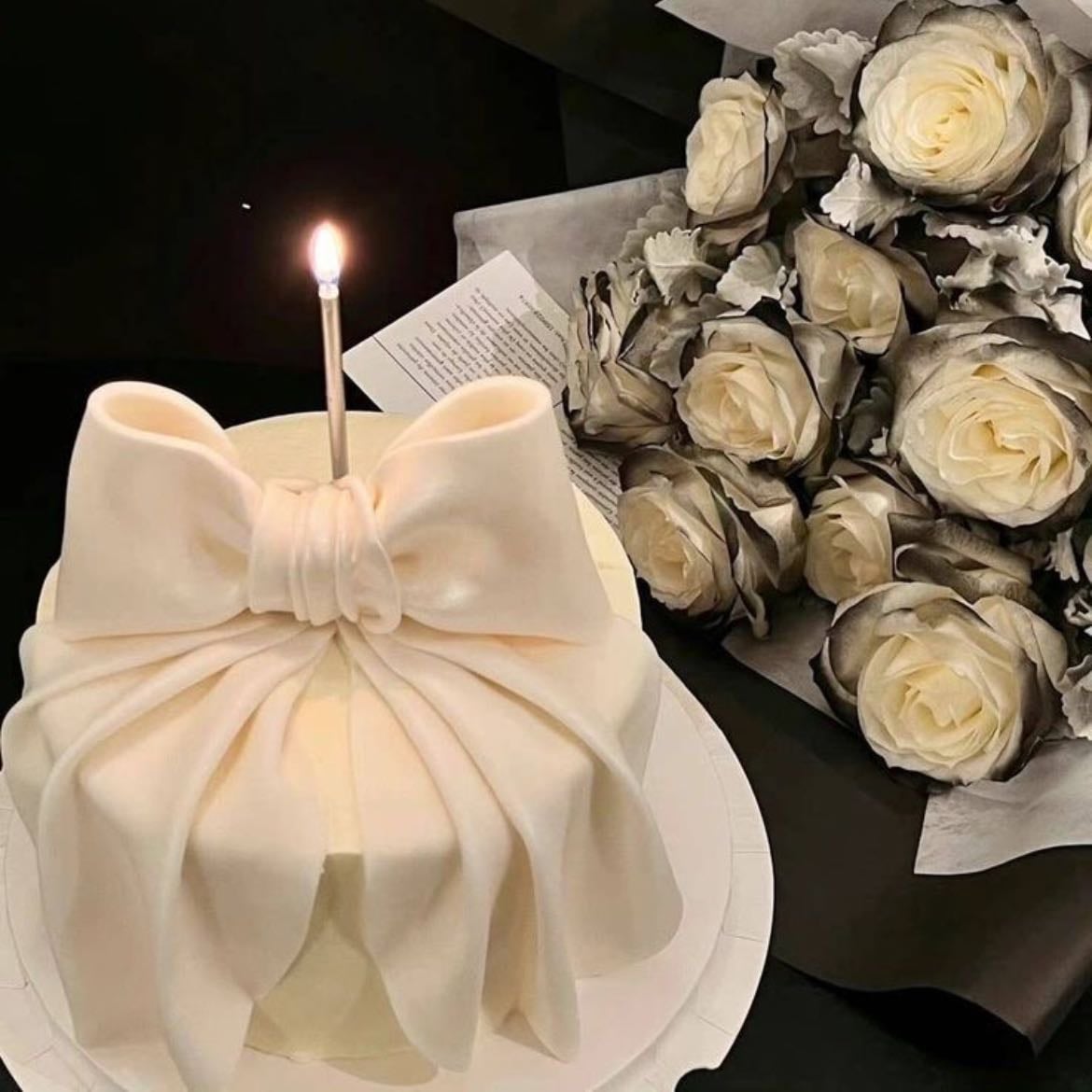 bow cake