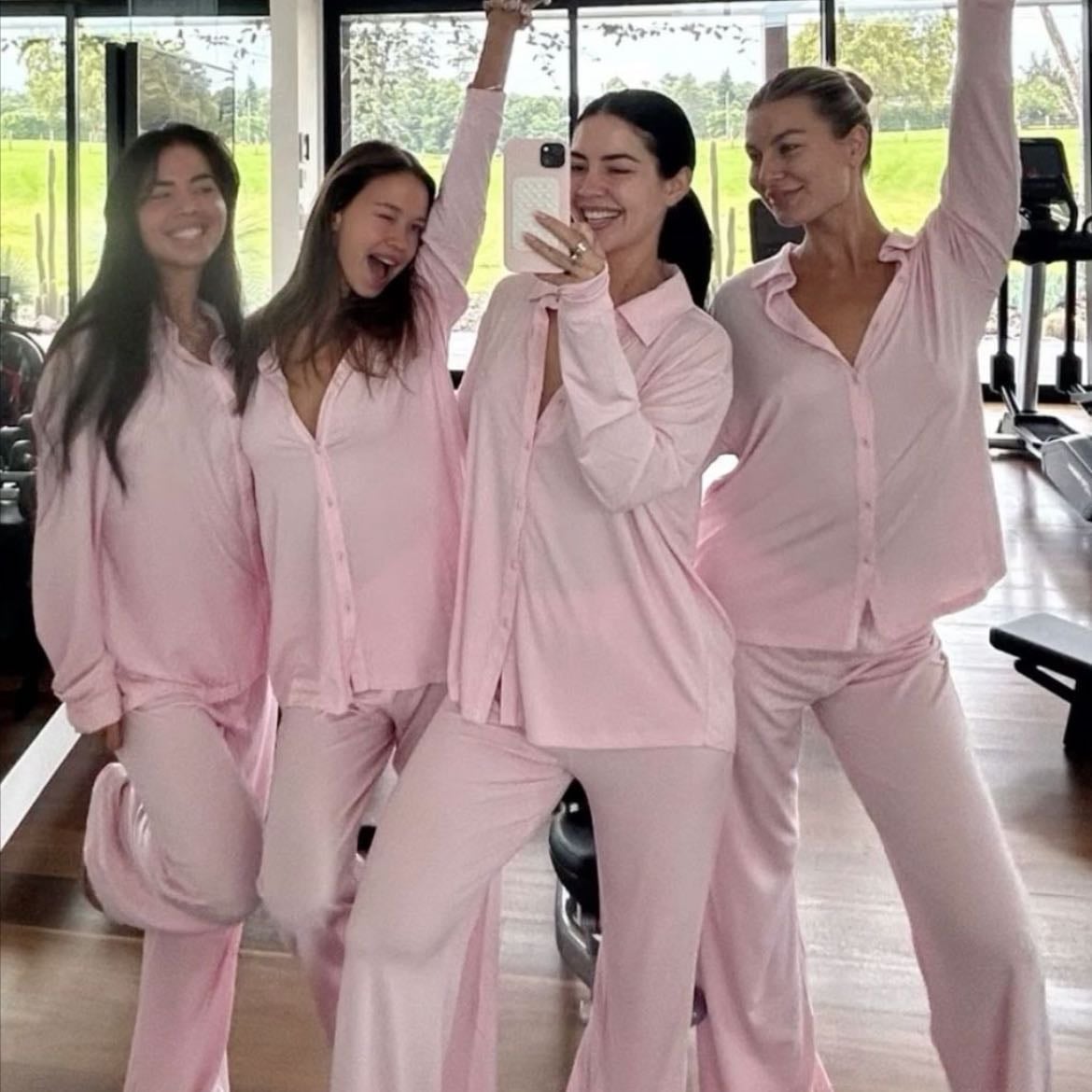 outfits invitadas