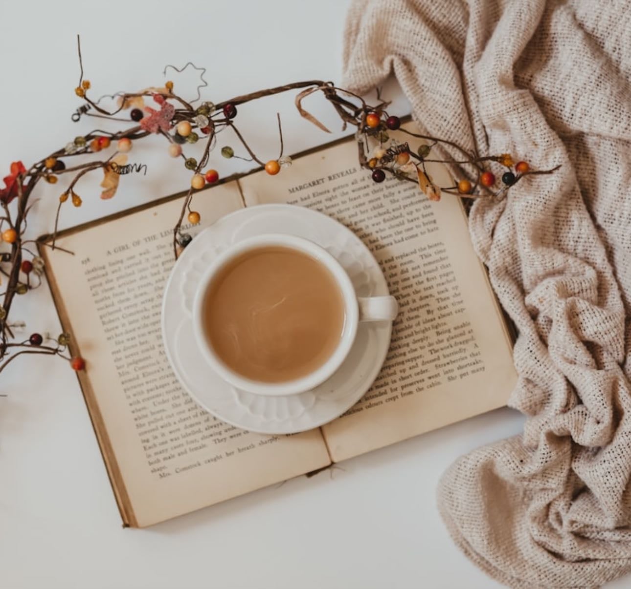Books - Books hypelist by Maria Ferrer
