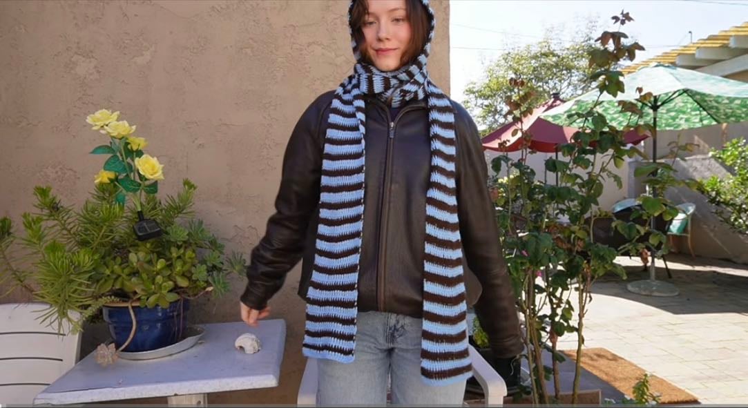Hooded scarf