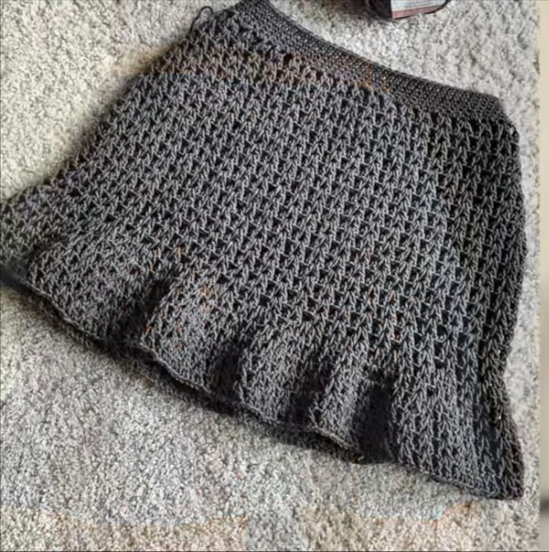 Ruffle skirt