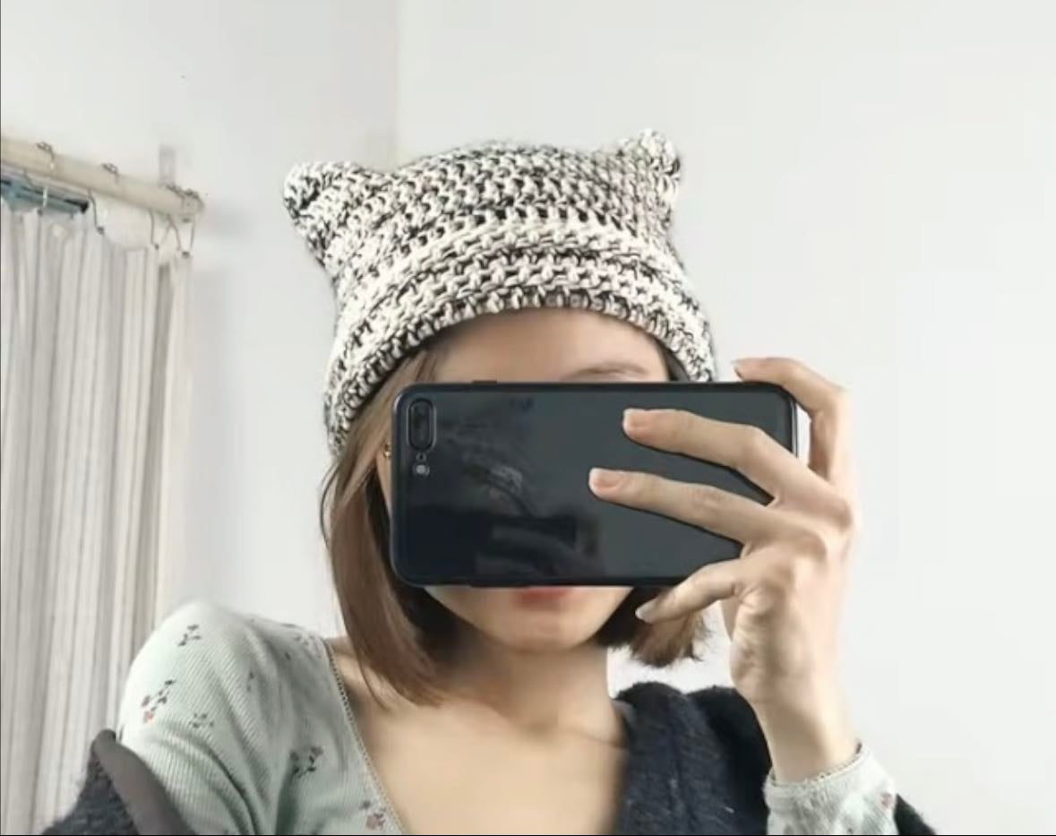 Cat beanie