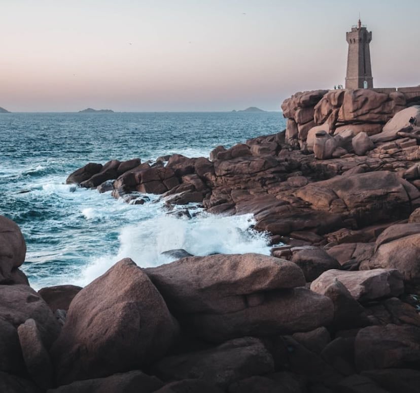 Bretagne - Places hypelist by Jeanne Hemery