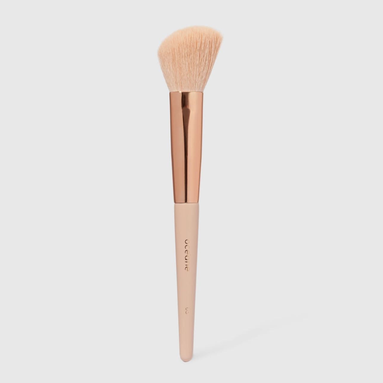 Pincel para Blush Chanfrado Ocn5 - Oceane - (25/04)*BLUSH - cremoso/pó;Acabamento natural/uniforme