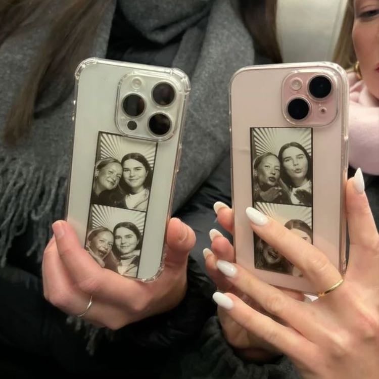 Coques de tΓ©lΓ©phone en commun