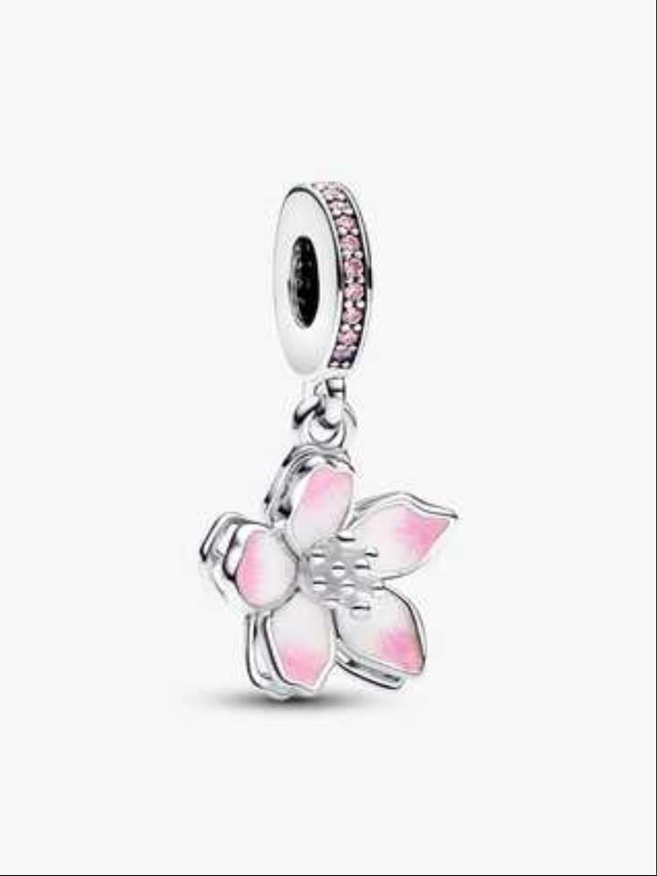 Charm Pandora Pendant Fleur de Cerisier Argent sterling - 69€