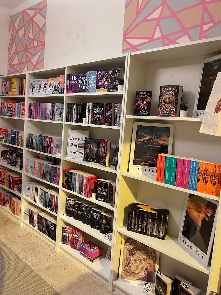 One more chapter bookshop