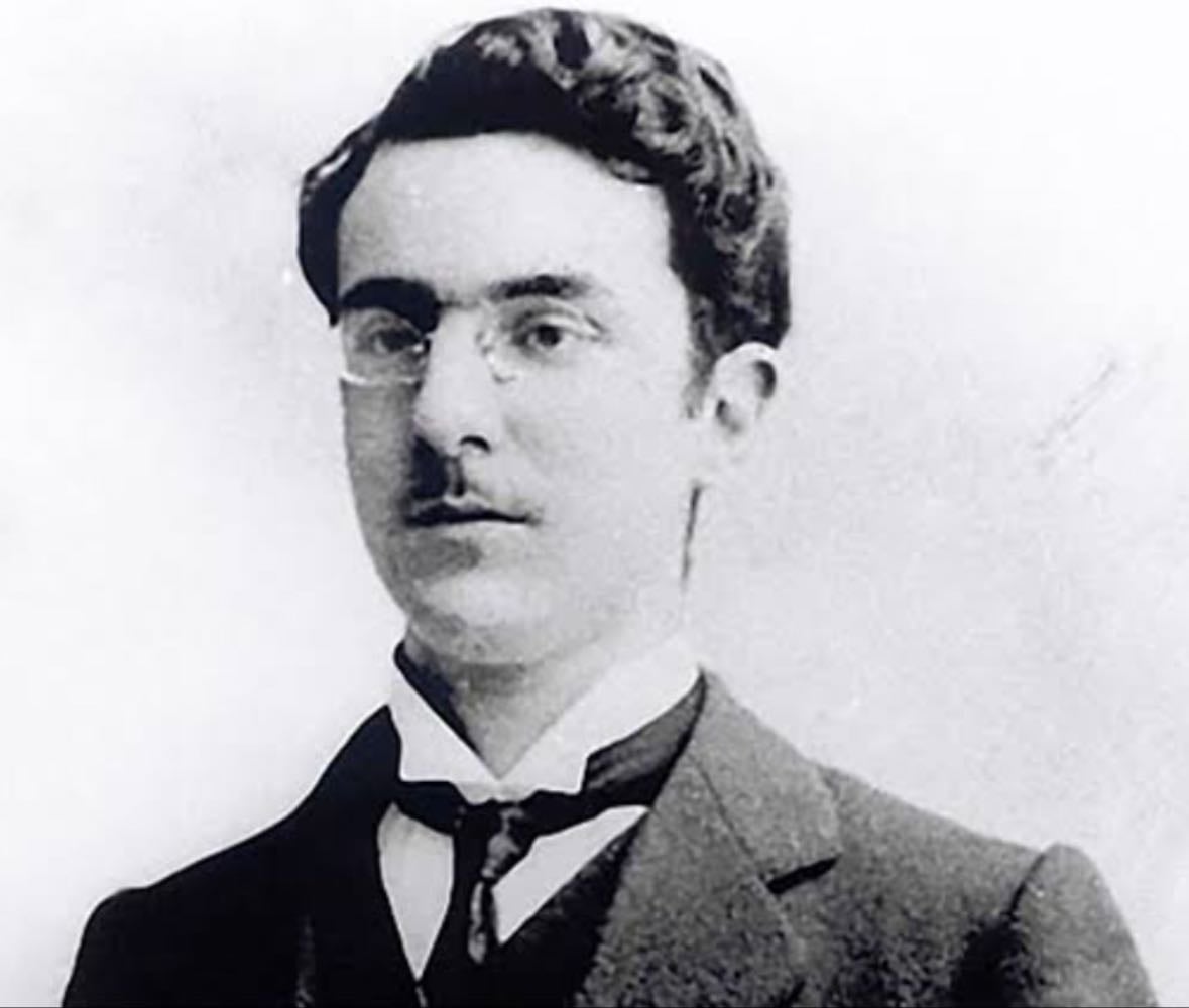 Fernando Pessoa - Portuguese poet and writer