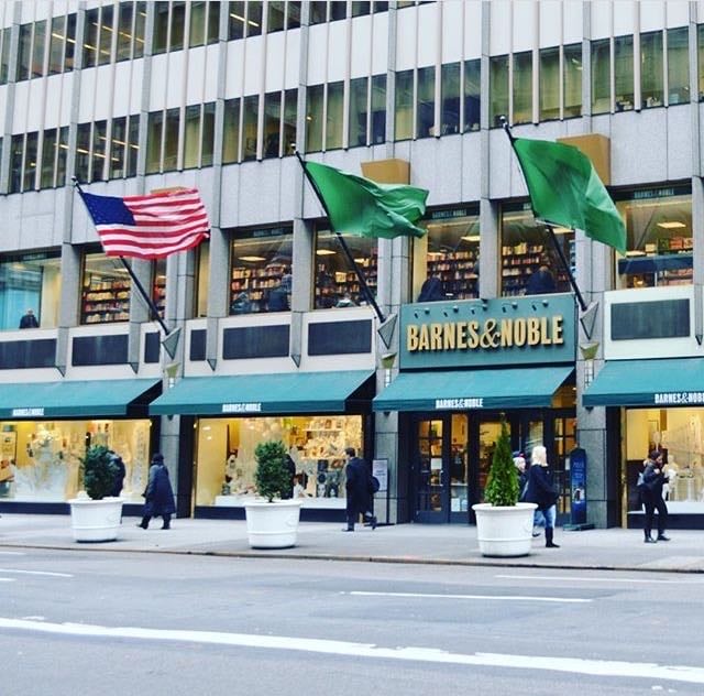Barnes & Noble