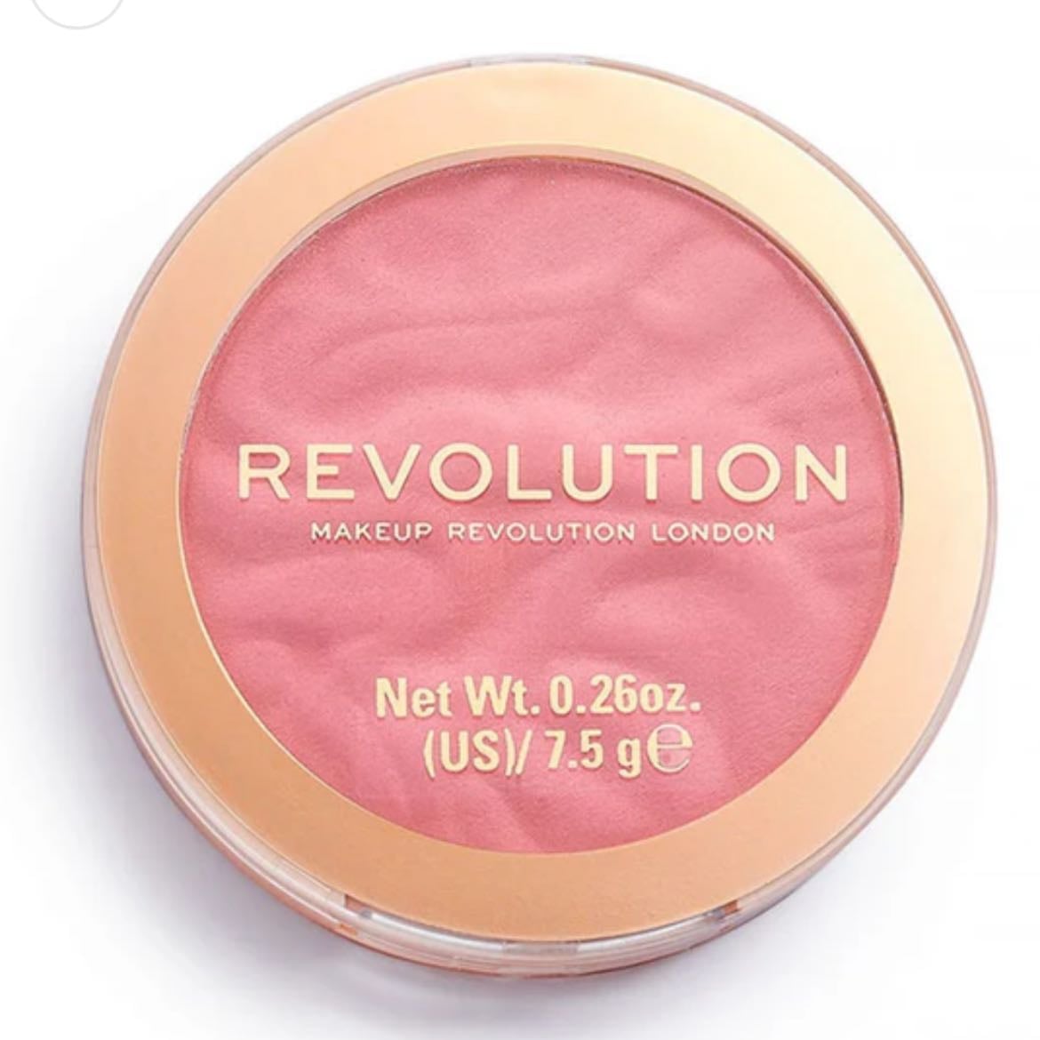 Revolution Blush - Revolution makeup blush
-(I use tone “pink lady”)