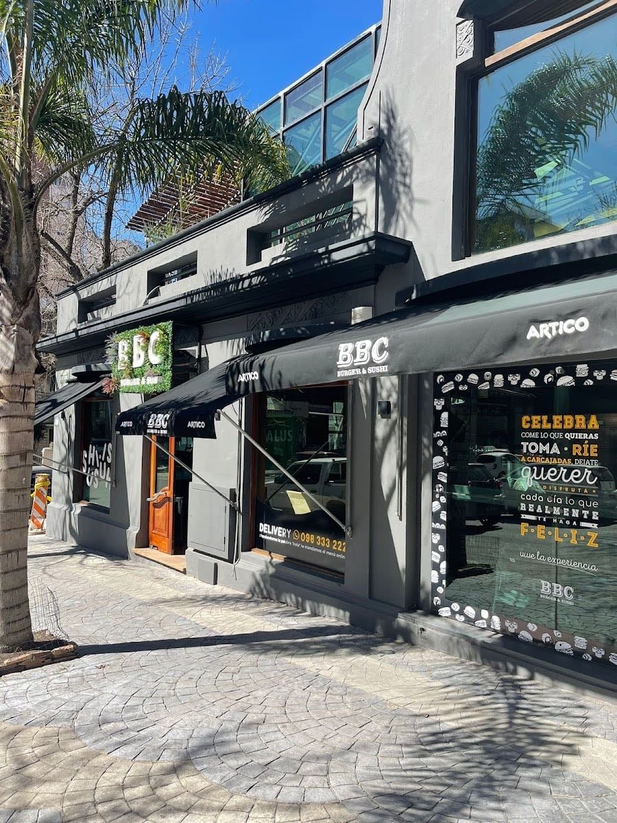BBC - Burger & Sushi Pocitos