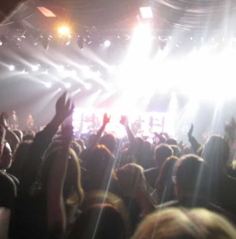 concerts! 💿✮˚.⋆