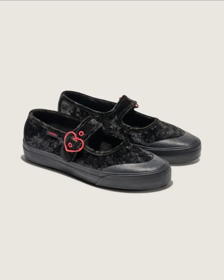 mary jane - vans | black and red velvet