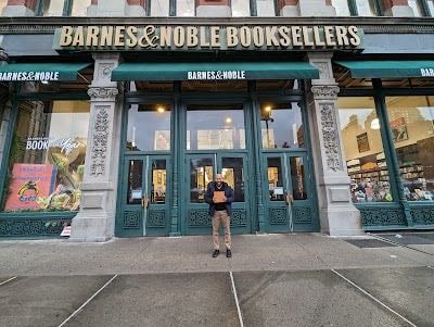 Barnes & Noble