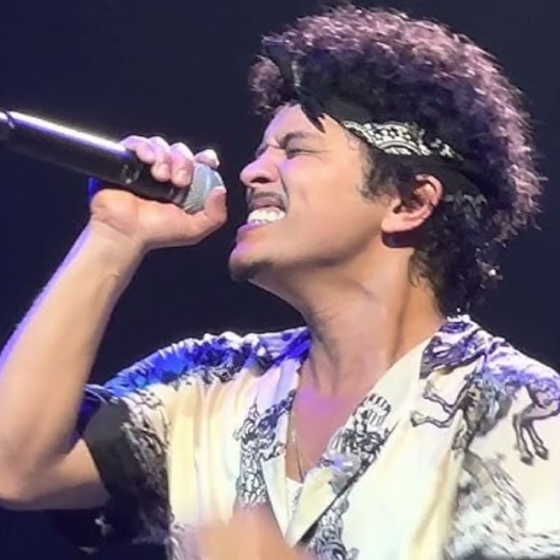 Bruno Mars Live