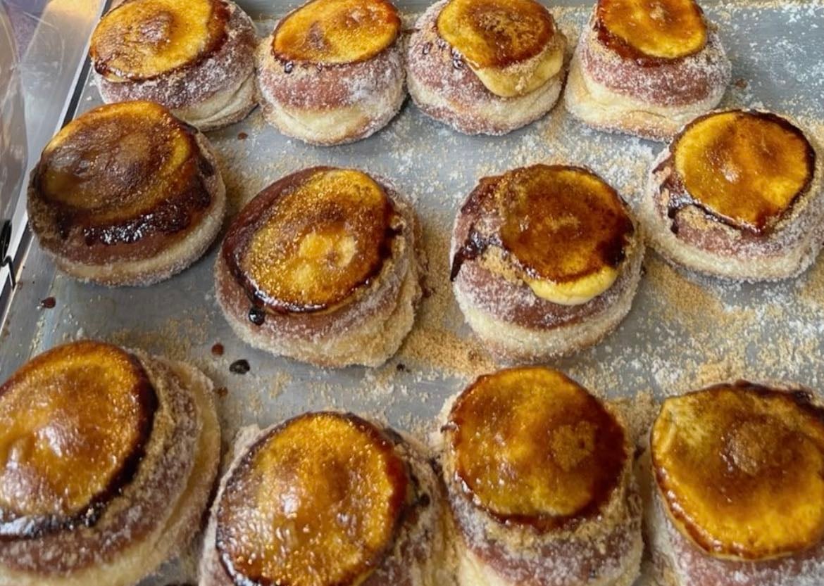 bread ahead (creme brûlée donut)
