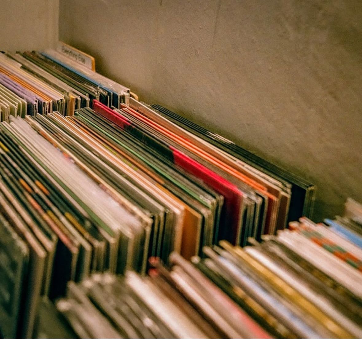 Records wish list - Music hypelist by Maayan Zinger