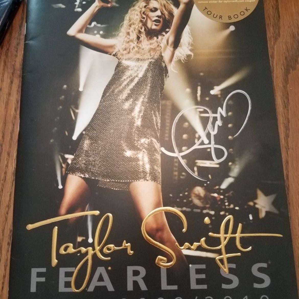 fearless tour book - 20β¬