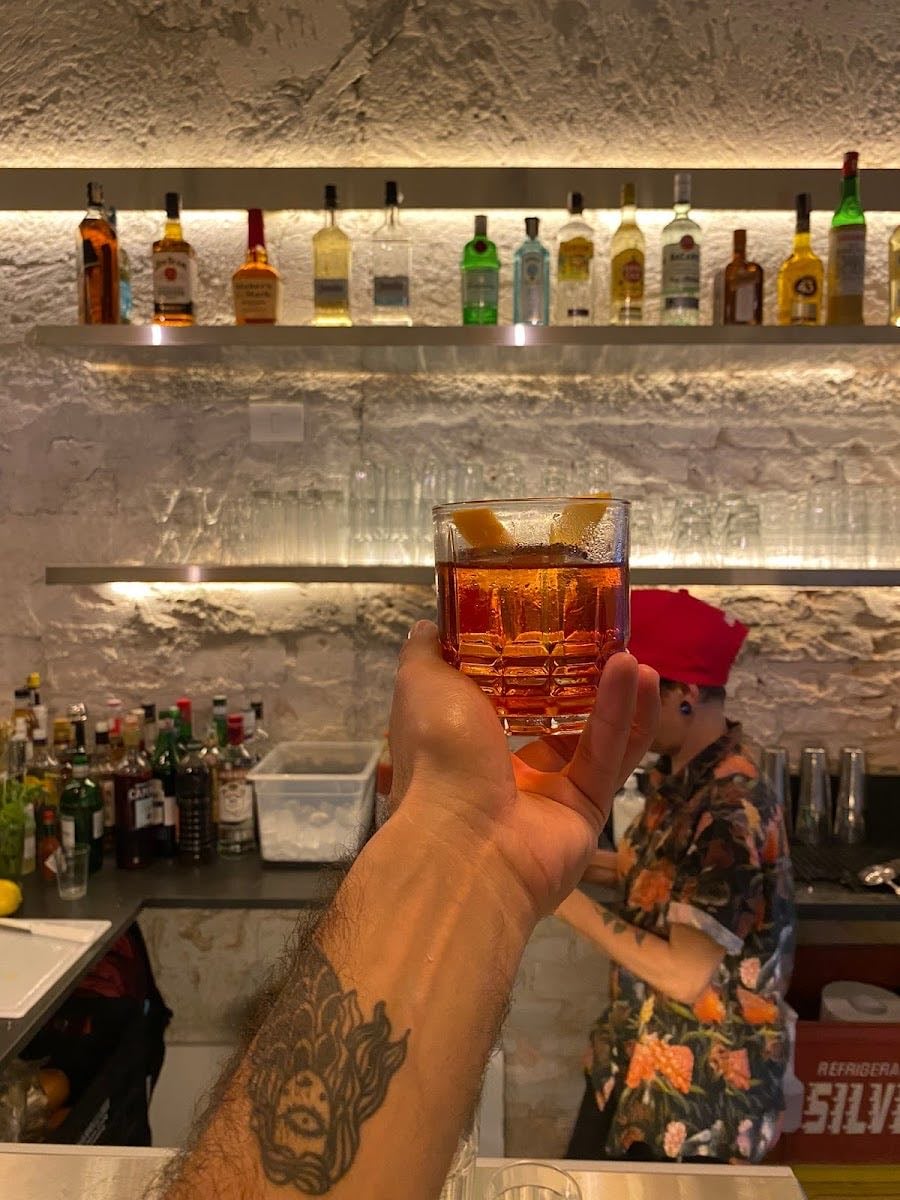 CARMEM BAR