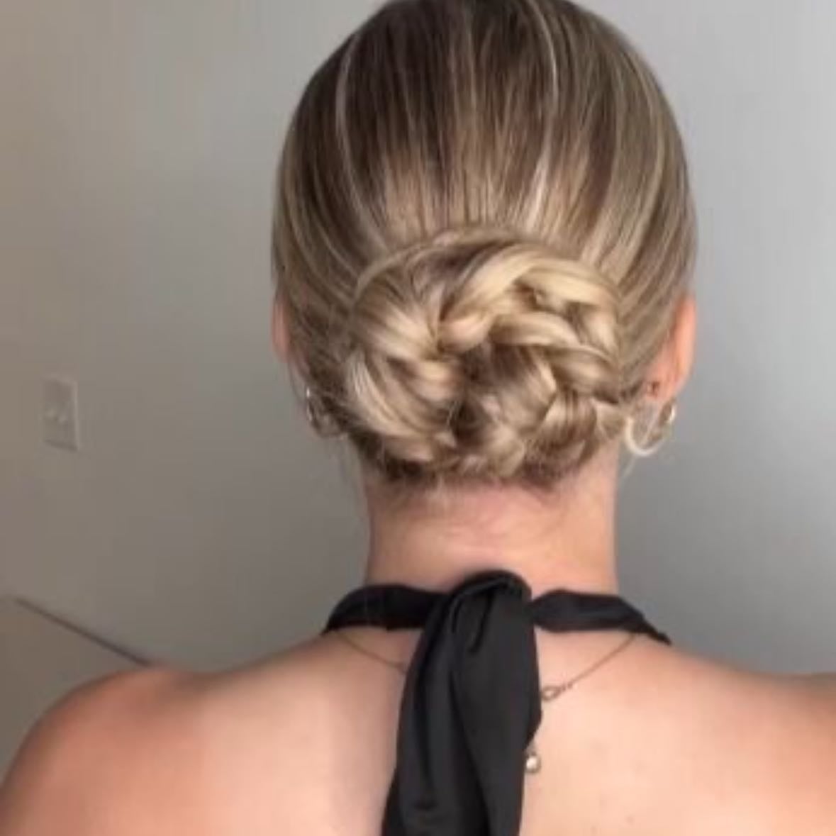 Braided bun - Tutorial 👇🏽
