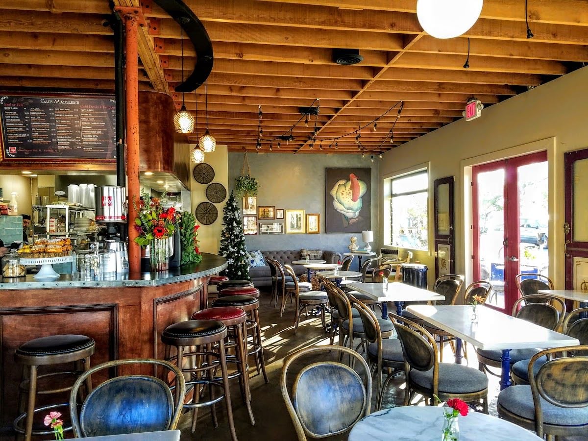 Café Madeleine North Park - Cute French themed bakery. Food is just ok