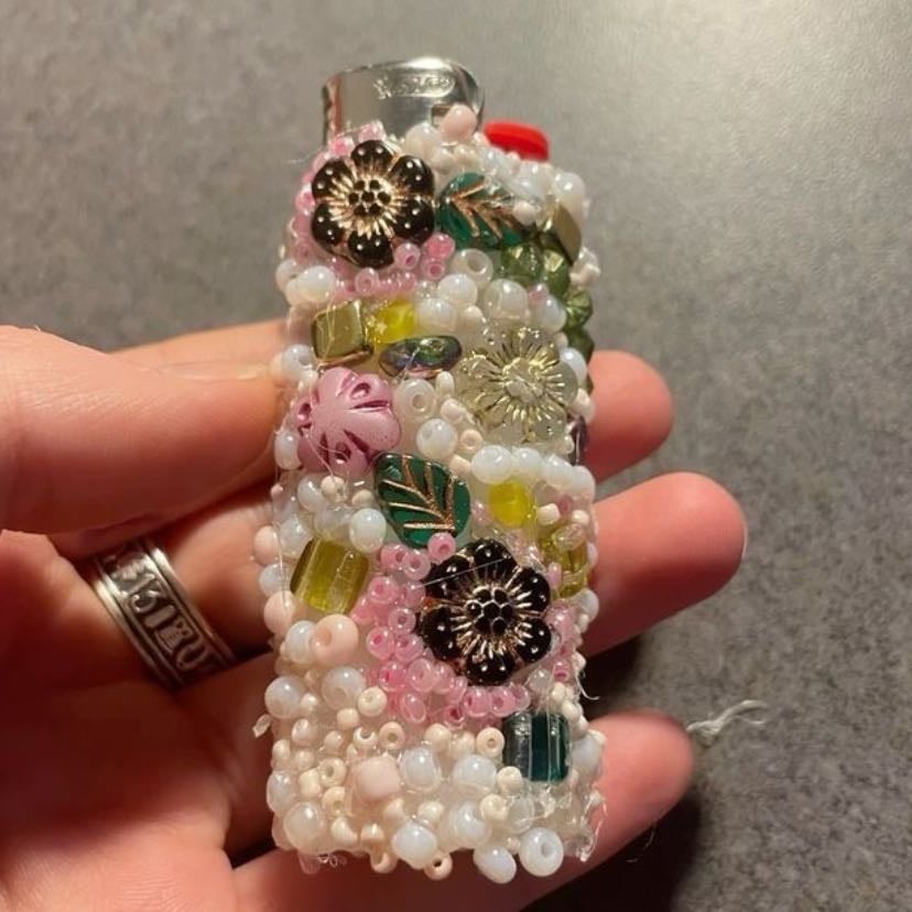 charm bead lighter
