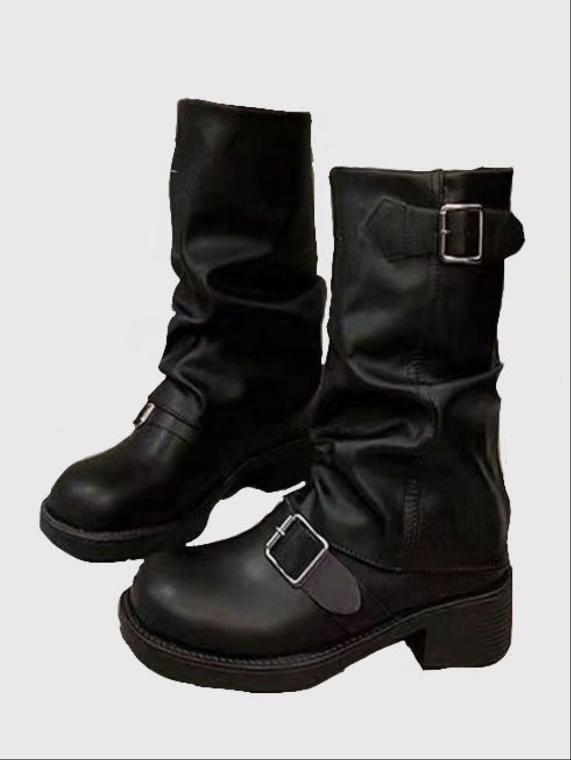 botas negras