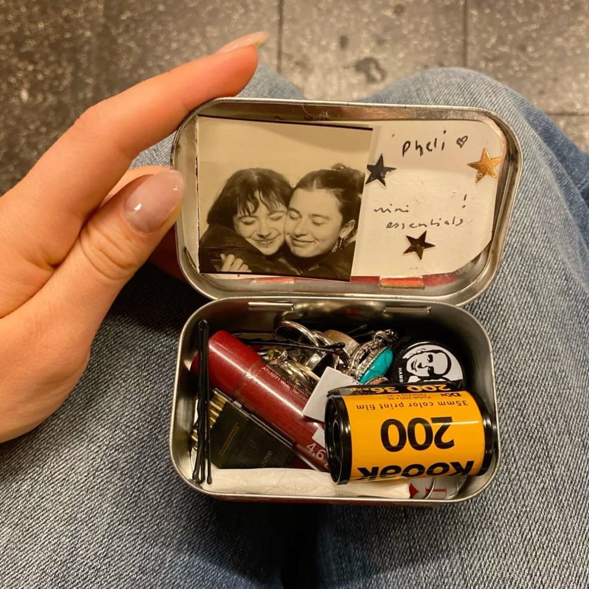 altoids con esenciales - lipbalm, medicamento, memoria, etc