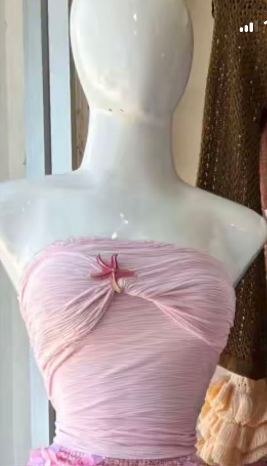 Top rosa para playa