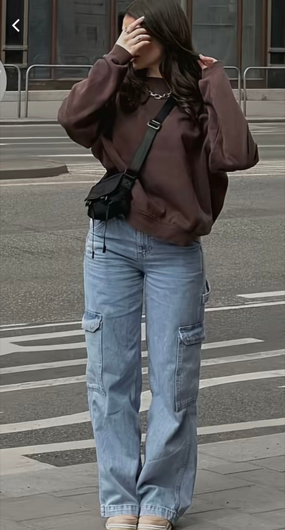 Mezclilla y sudadera