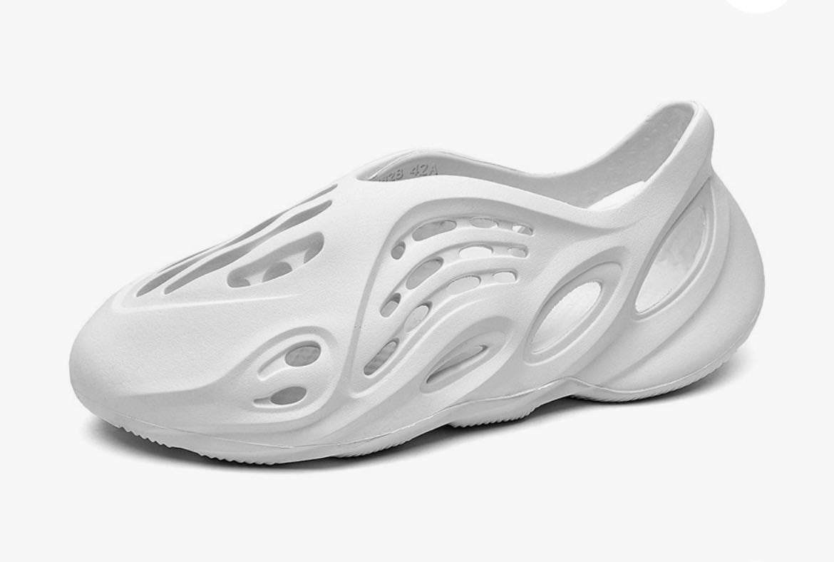 Sandalias Yezzy