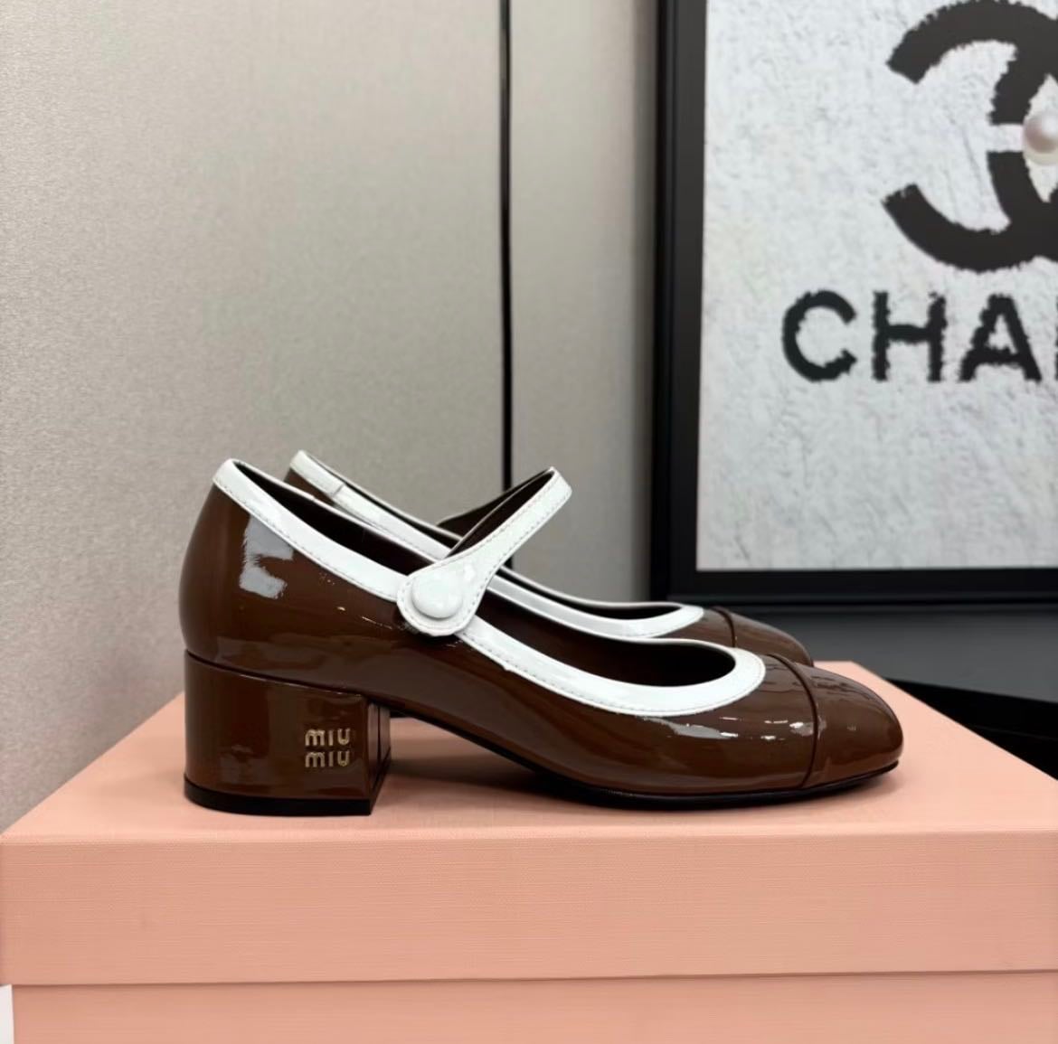 Zapatos Mary Jane Miu Miu