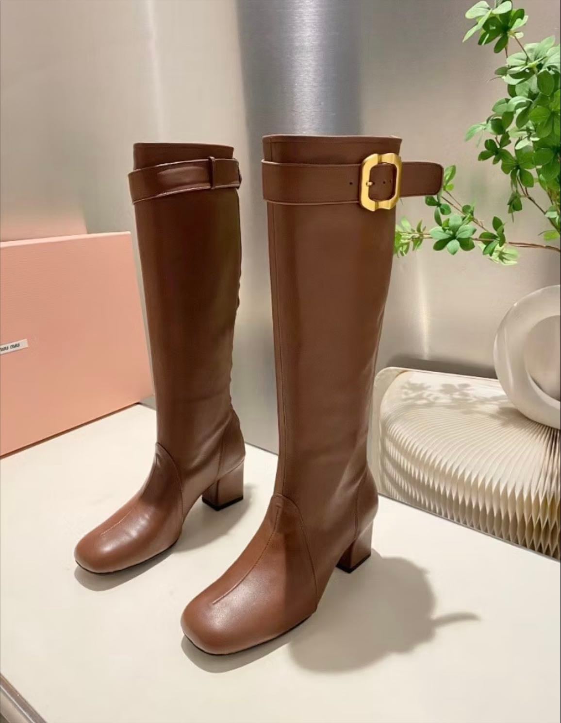Botas Miu Miu