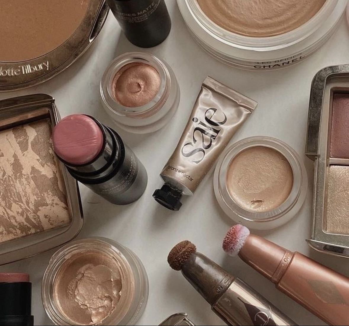 Makeup Products I use Daily - Products hypelist by Linda Di Gennaro