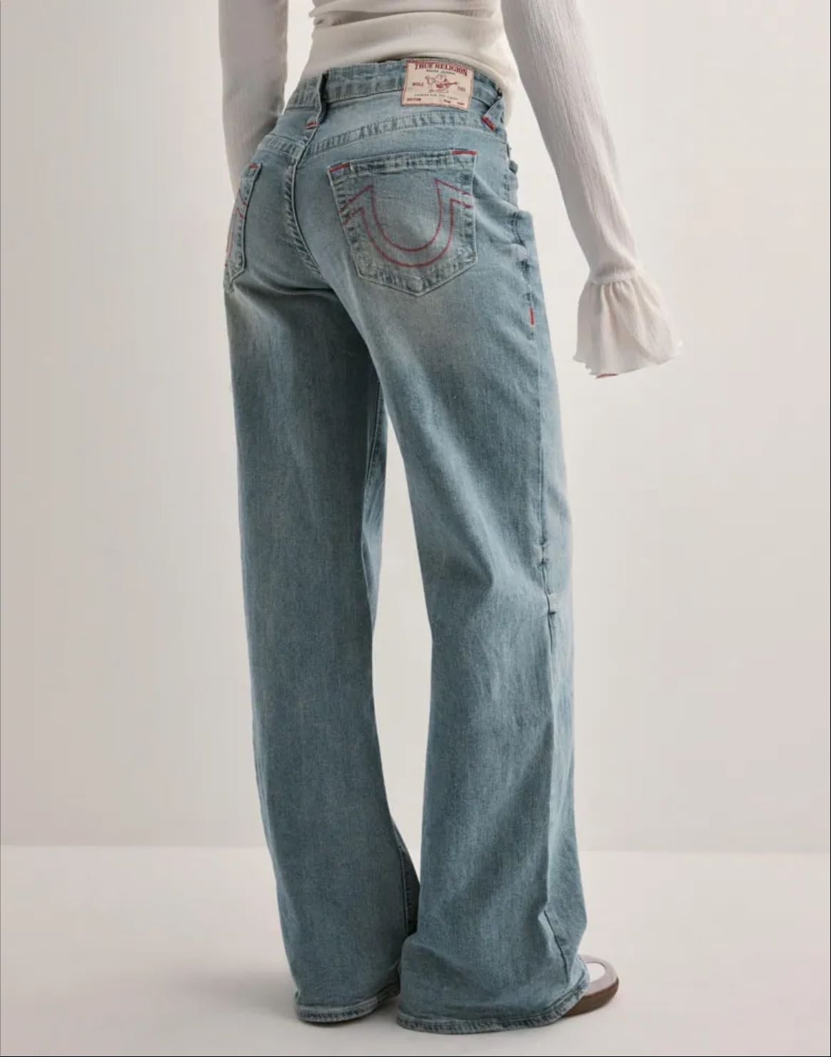 BOBBI LOW RISE BAGGY JEAN - $142.80 | 26