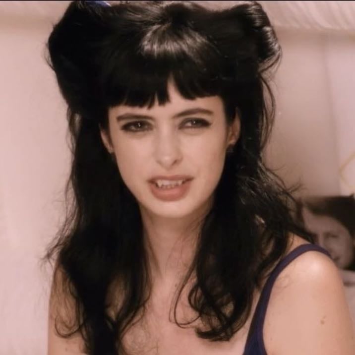 Vamps - Amy Heckerling · 2012