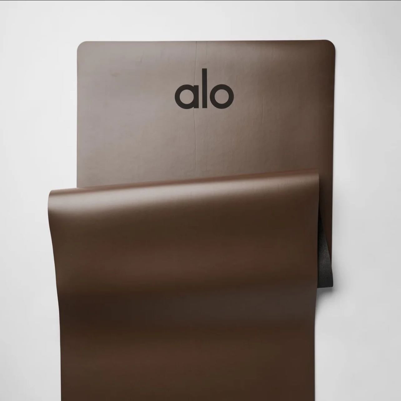 Alo Yoga - Espresso Warrior Mat