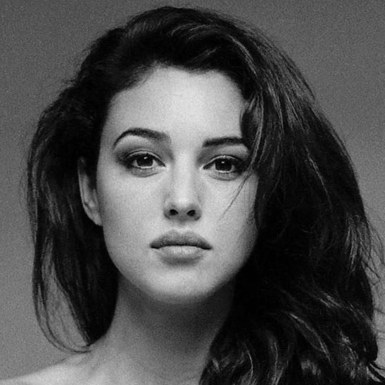 Monica Belluci - An icon of fashion, captivating beauty, and irresistible allure.