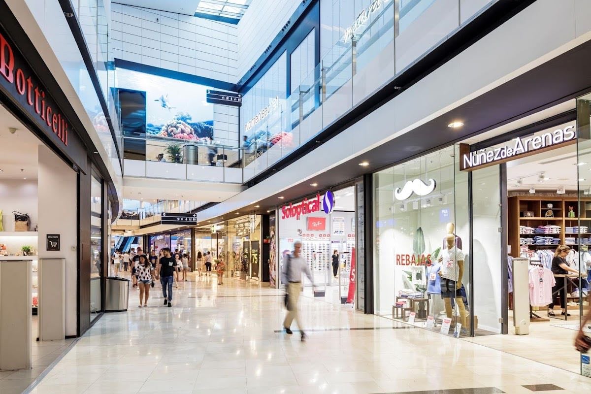 Centro Comercial Plenilunio