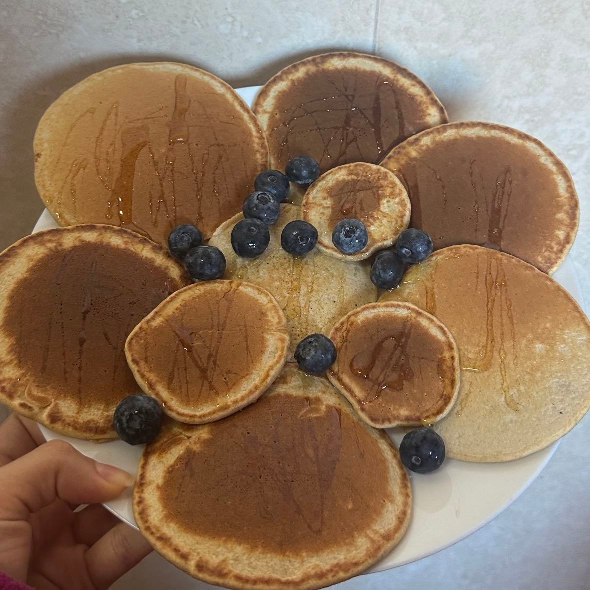 Pancakes de Avena - Pancakes de Avena con arándanos y miel
