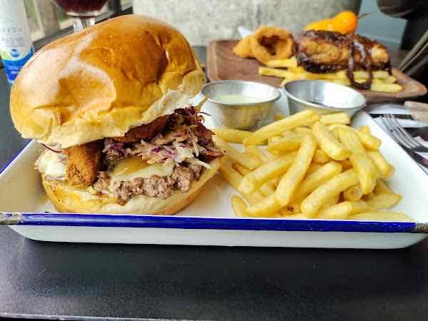 La juana - Comida de barrio y Gourmet
