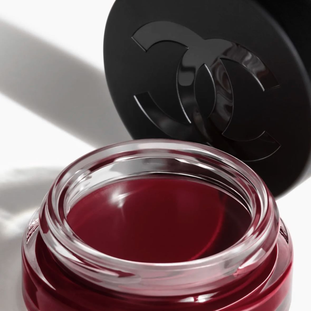 N°1 DE CHANEL BÁLSAMO PARA LABIOS Y MEJILLAS - “Berry Boost”