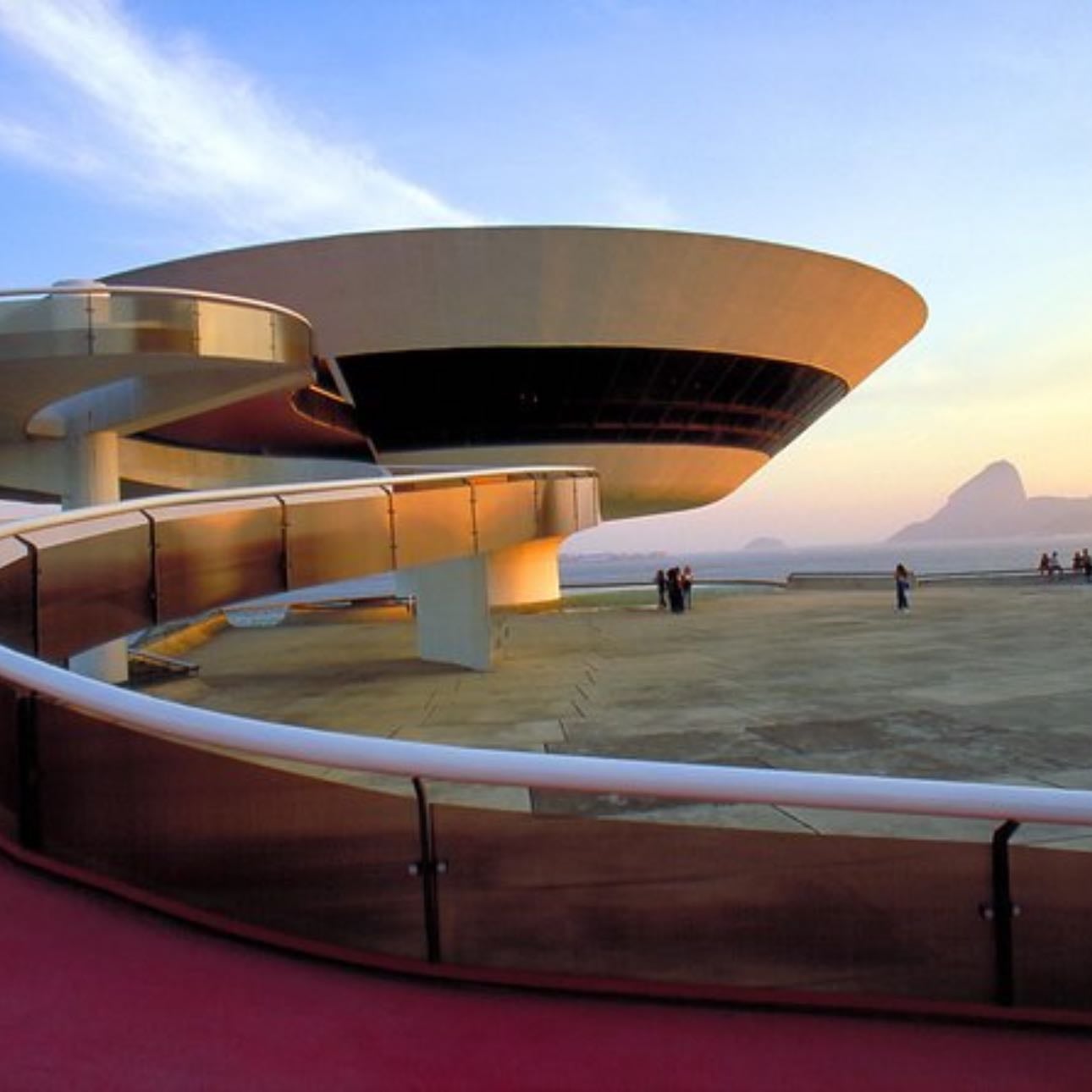 Oscar Niemeyer