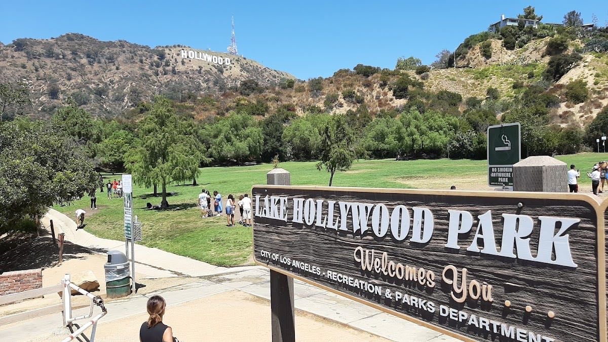 Lake Hollywood Park